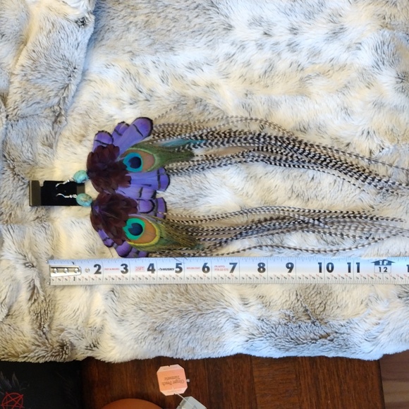 Feather earrings - Picture 5 of 5